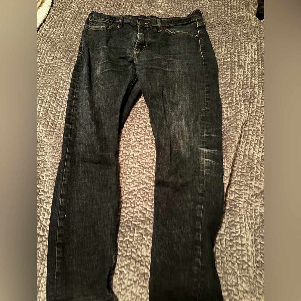 Levi’s 510
33x30
